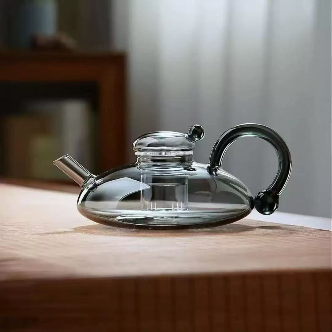 Rat tail pot