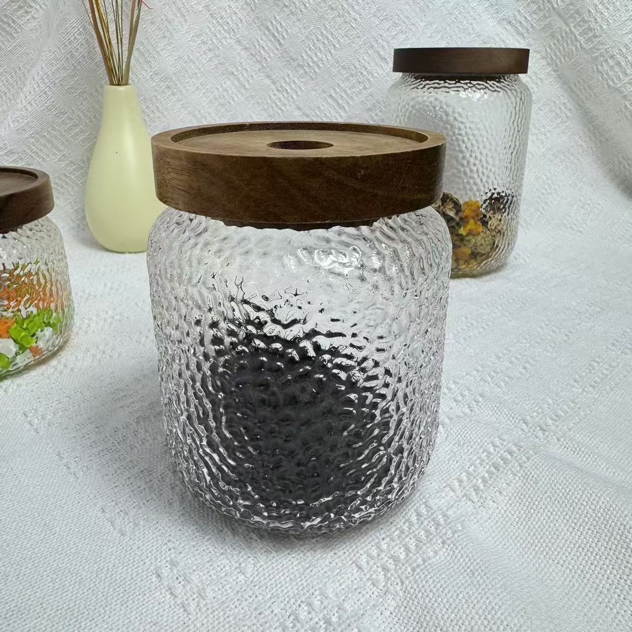 Hammer patterned storage tank