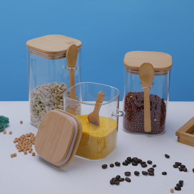 Storage jar with spoon