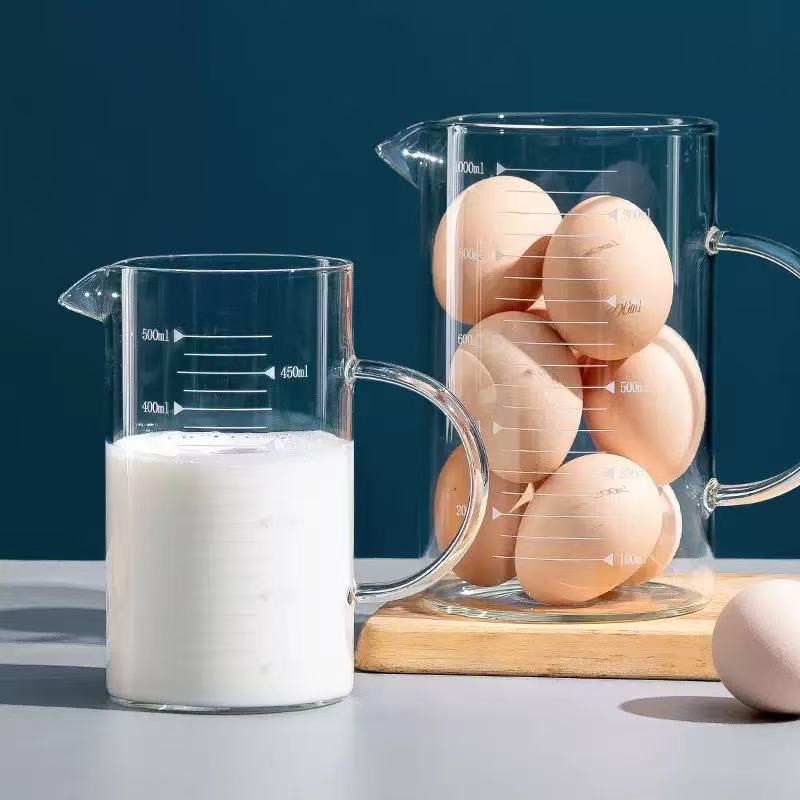 measuring cup