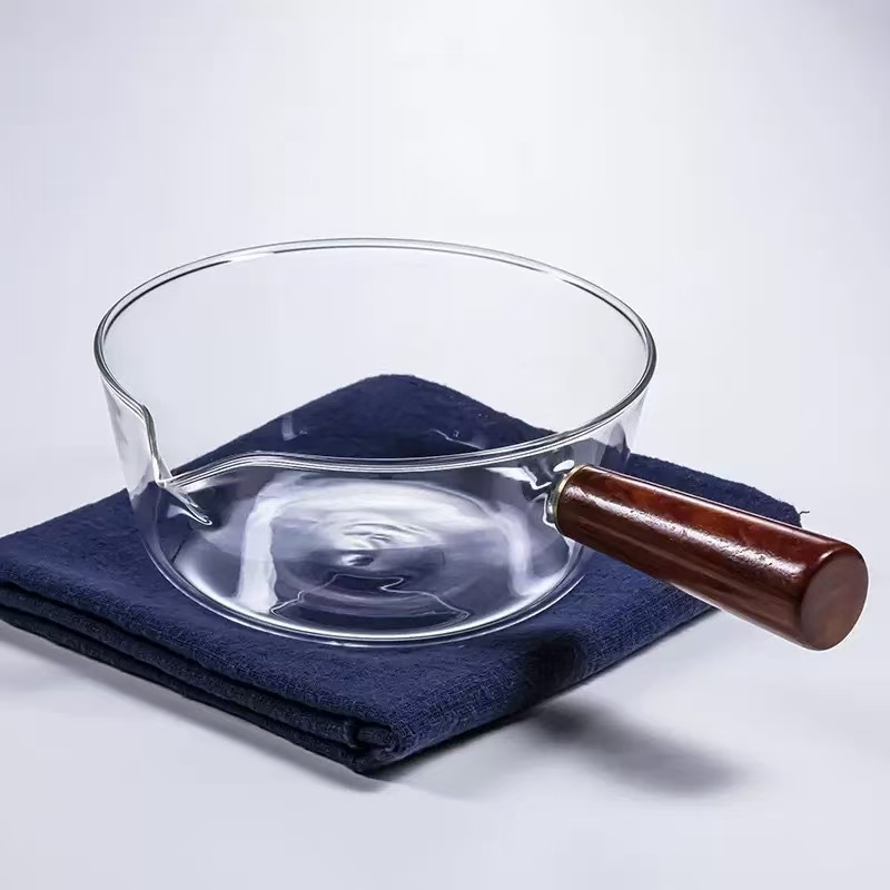 Glass milk pot