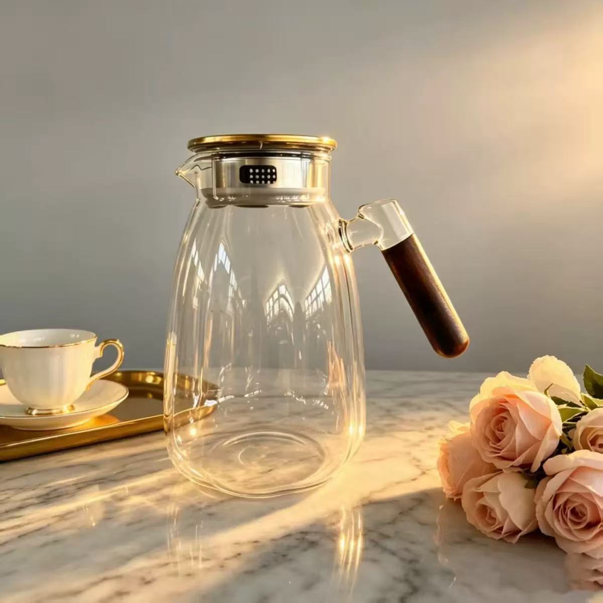 Walnut wood kettle