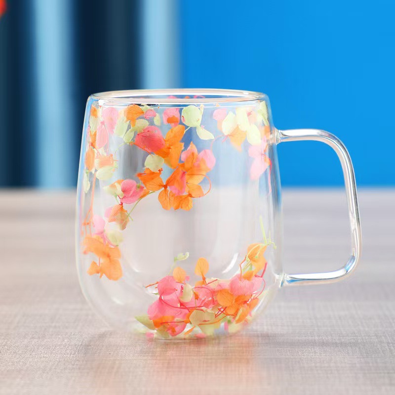 Customizable capacity for dried flowers