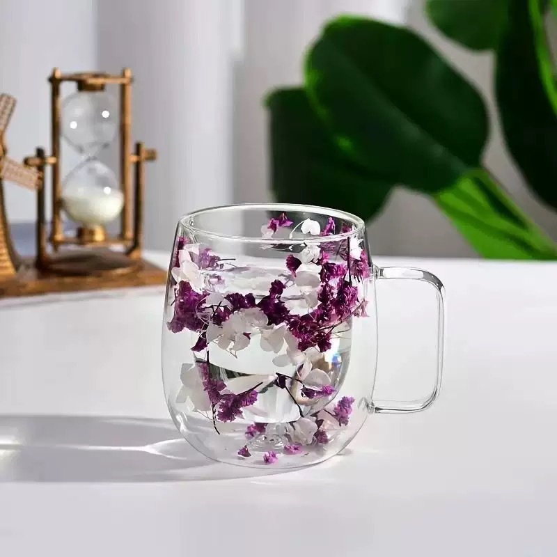 Customizable capacity for dried flowers