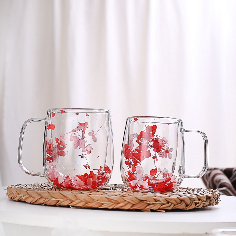 Customizable capacity for dried flowers